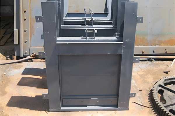 350*350钢制小型渠道闸门现货存库供应