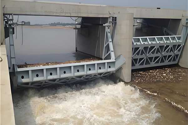 河道电液一体倾倒式翻板门实景案例实拍