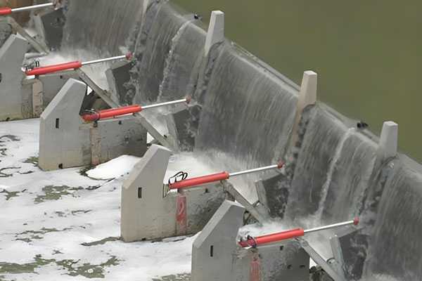 水利自控翻板闸门景观瀑布效果