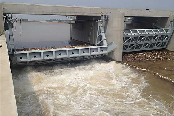 倾倒式闸门电液一体启闭机