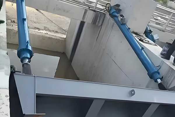 倾倒式闸门电液一体启闭机性能优势特点