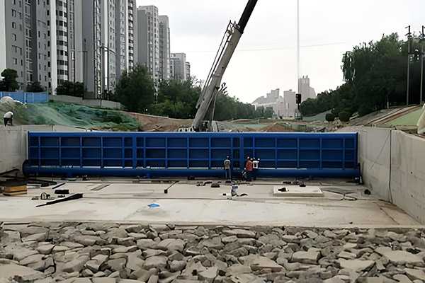 底横轴驱动翻板闸门主体及预埋安装