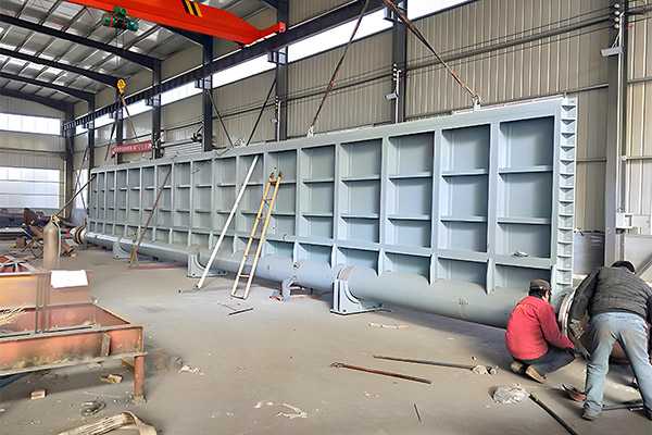 底横轴驱动翻板闸门遵循哪些规范标准?