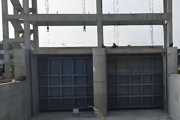 平面滚轮钢制闸门工作原理及优点