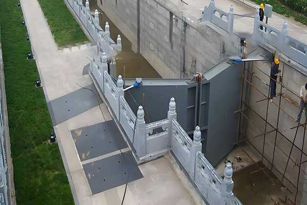 卧式人字闸一字闸门安装要点