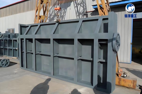 ​钢制闸门检修：水利工程稳定运行的保障基石