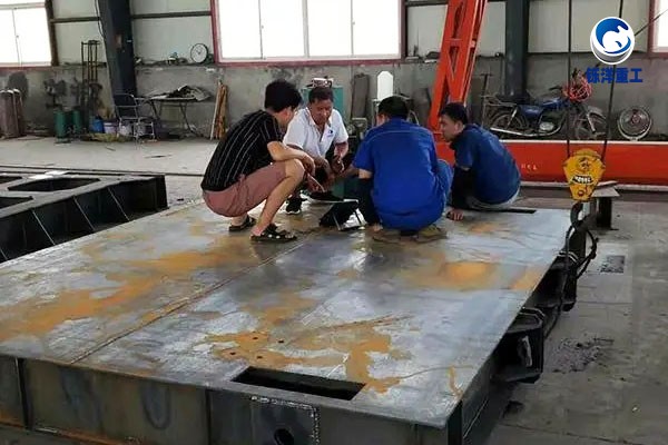 钢闸门跨度的确定：多因素考量与综合决策